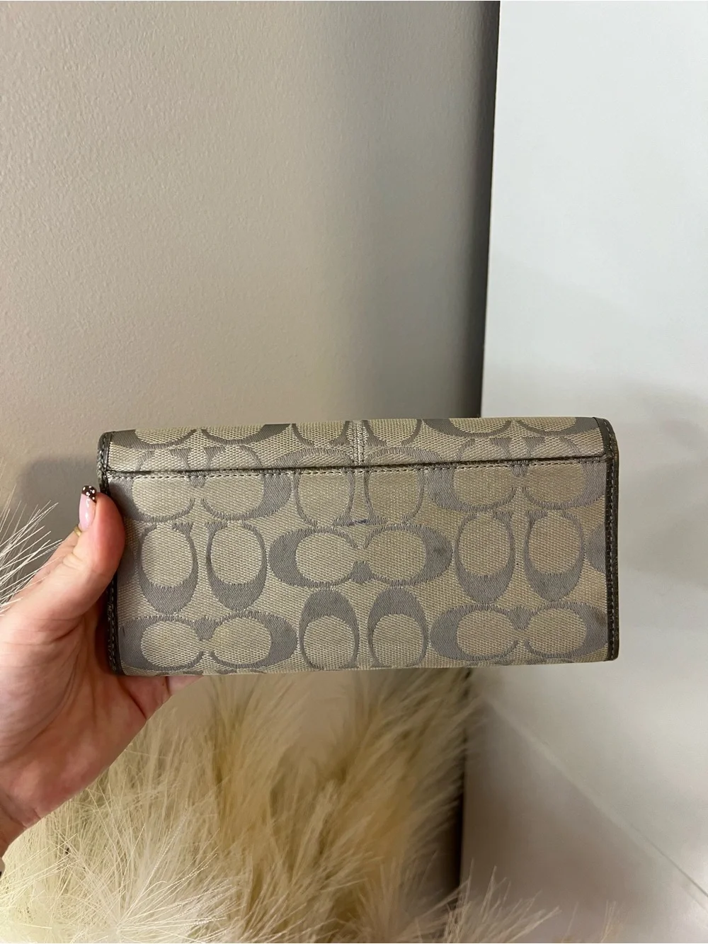 Coach Signature Canvas Fold-Over Wallet in Khaki/Chalk